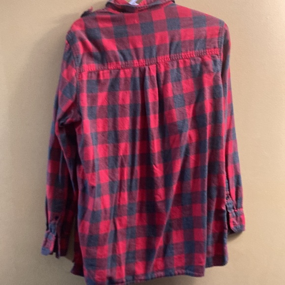 Gap red and grey button up shirt - Picture 2 of 4